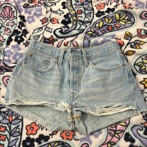 501 Levi Denim High-Waisted Women Shorts